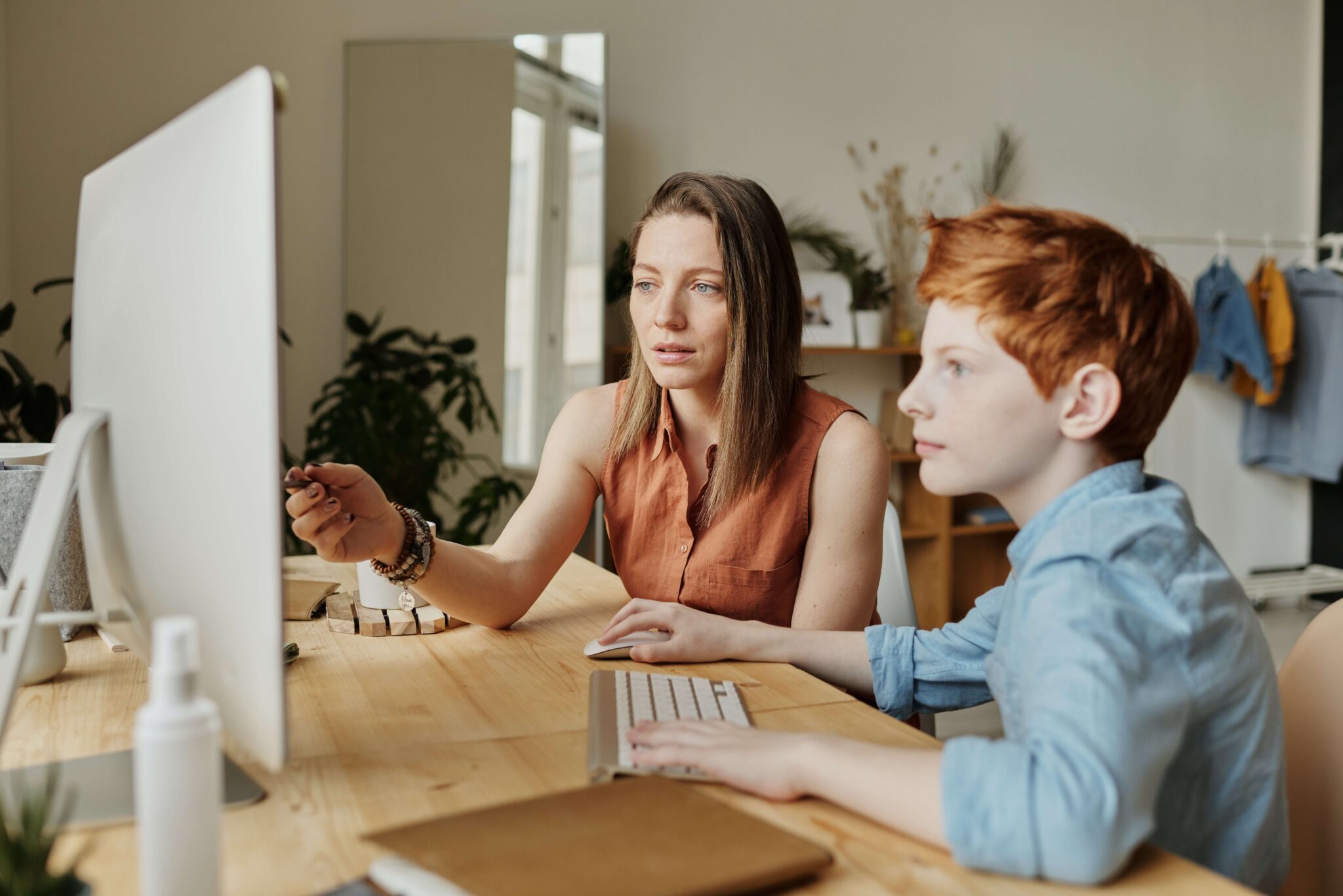 Digital Boundaries, keeping kids safe online. - Social Kids